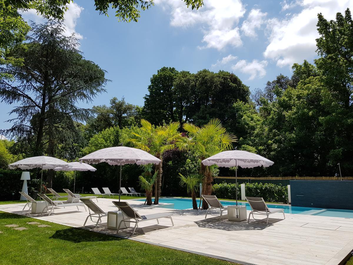 Hotel Hambros - Il Parco In Villa Banchieri Lucca Exterior foto